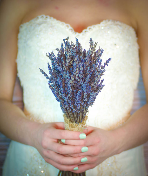 lavender bouquet wrapped in burlap | 35 Easily Beautiful Ways to Use Burlap for Weddings https://emmalinebride.com/rustic/ways-use-burlap-weddings/
