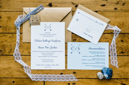 love arrow wedding invitations
