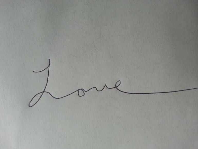 Handwriting Necklace | https://emmalinebride.com/bride/handwriting-necklace/