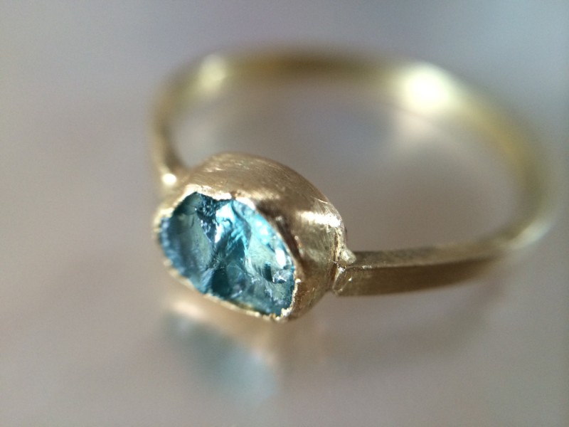 stunning blue engagement ring | something blue ideas for bride - https://emmalinebride.com/planning/something-blue-ideas-for-bride/