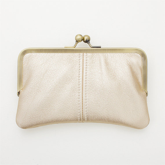 Stylish metallic platinum gold leather clutch by Jilly Designs.  Perfect for your handmade wedding!