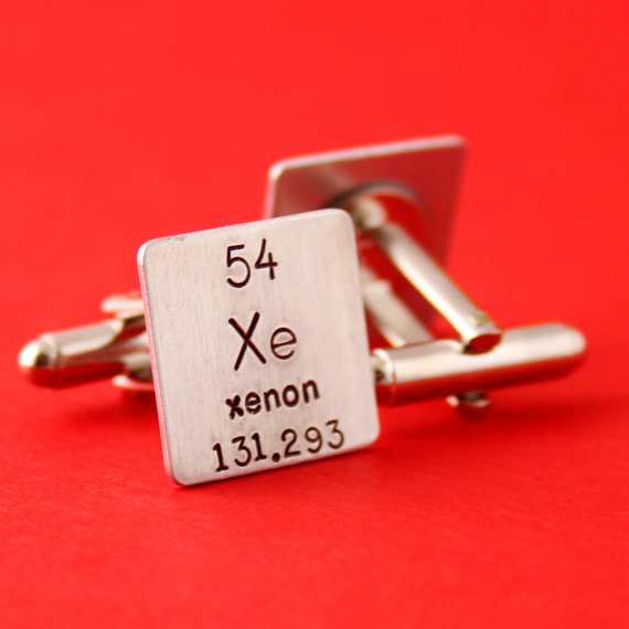 nerdy periodic element cufflinks | Custom Cufflinks Groomsmen Gifts | via EmmalineBride.com