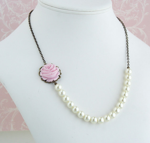 pearl flower necklace pink cabochon