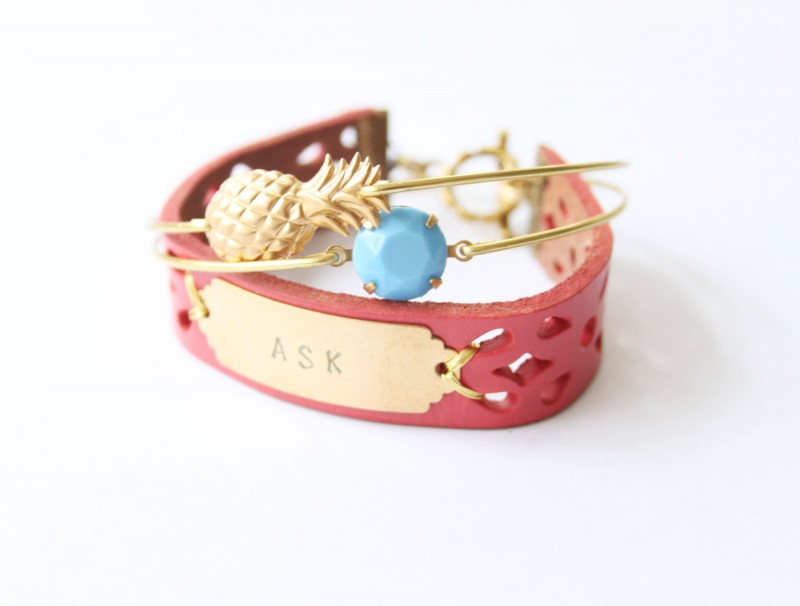 personalized bridesmaid bangle bracelets | https://emmalinebride.com/gifts/bridesmaid-bangle-bracelets/ 