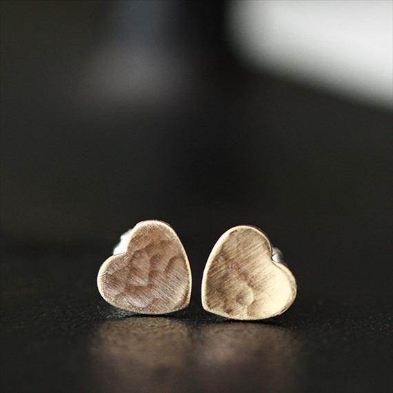 tiny heart earrings by Andrea Bonelli via EmmalineBride.com