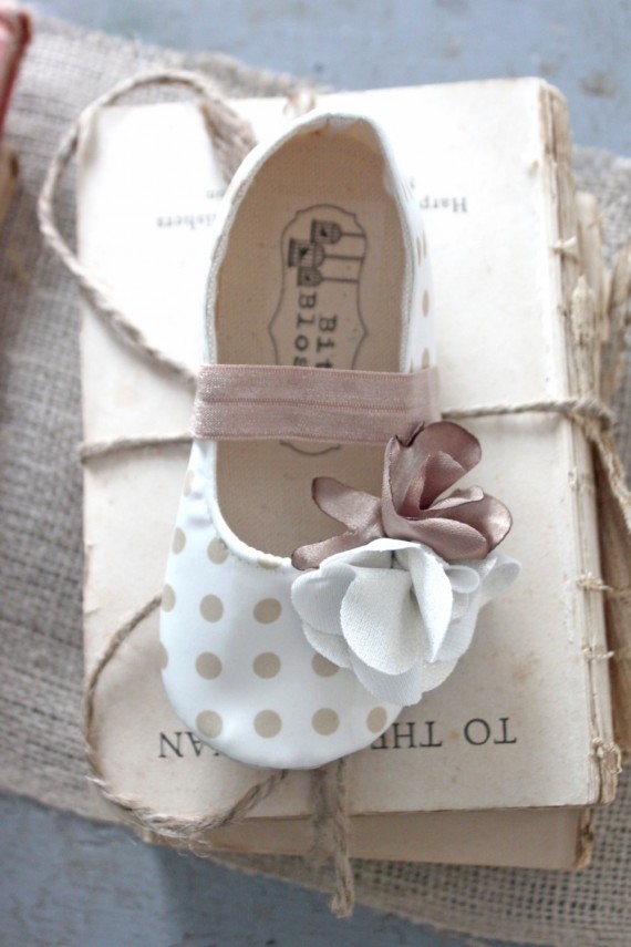 beige and white polka dot shoes | handmade flower girl shoes via http://emmalinebride.com/spring/handmade-flower-girl-shoes/
