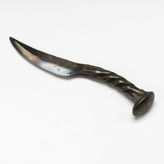 15 Awesome Groomsmen Gift Ideas (railroad spike knife: northern crescent iron)