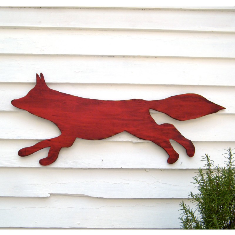 red fox wood guest book alternative by sippin southern | Fox Ideas Weddings via https://emmalinebride.com/rustic/fox-ideas-weddings/