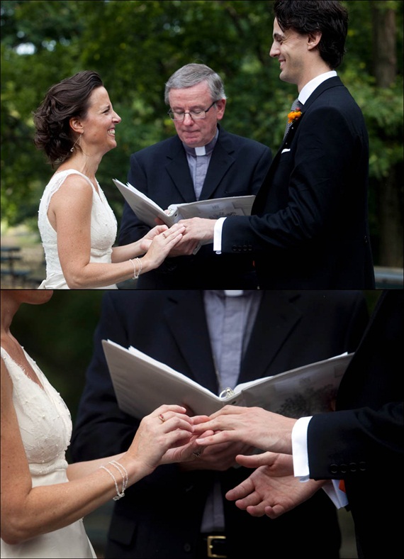 ring-exchange-at-central-park-wedding