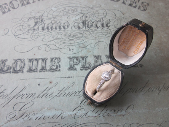 8 Ideas for Something Old, New, Borrowed, Blue (via EmmalineBride.com) - antique ring box via housewarming