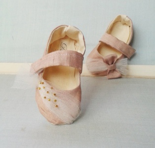 stardust flower girl shoes with tulle