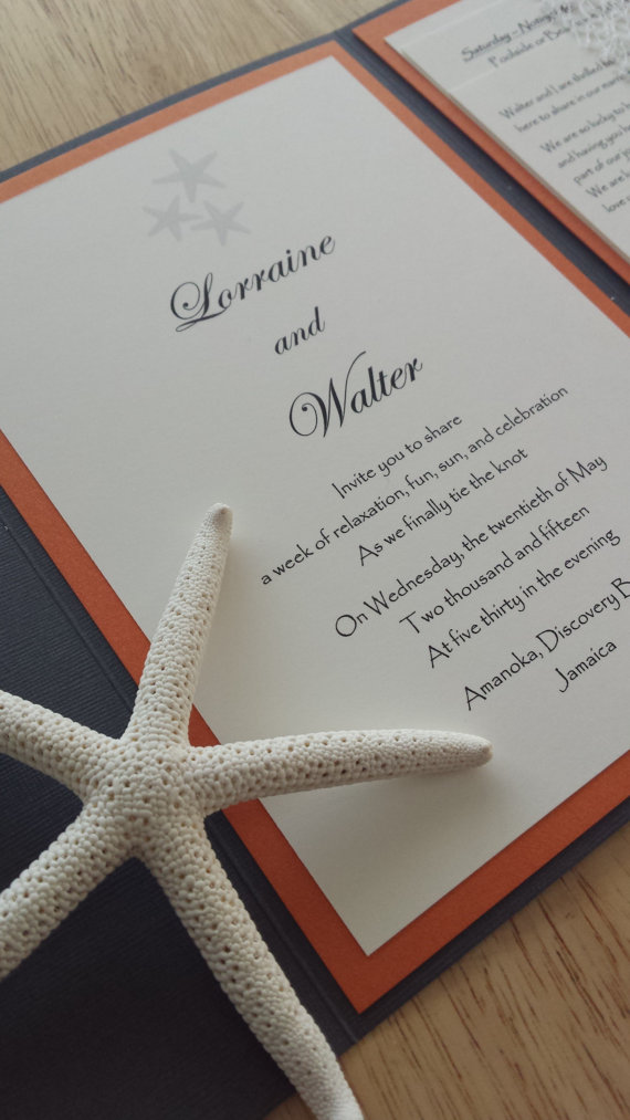 starfish wedding invitation | via starfish wedding ideas: https://emmalinebride.com/beach/starfish-wedding-ideas/