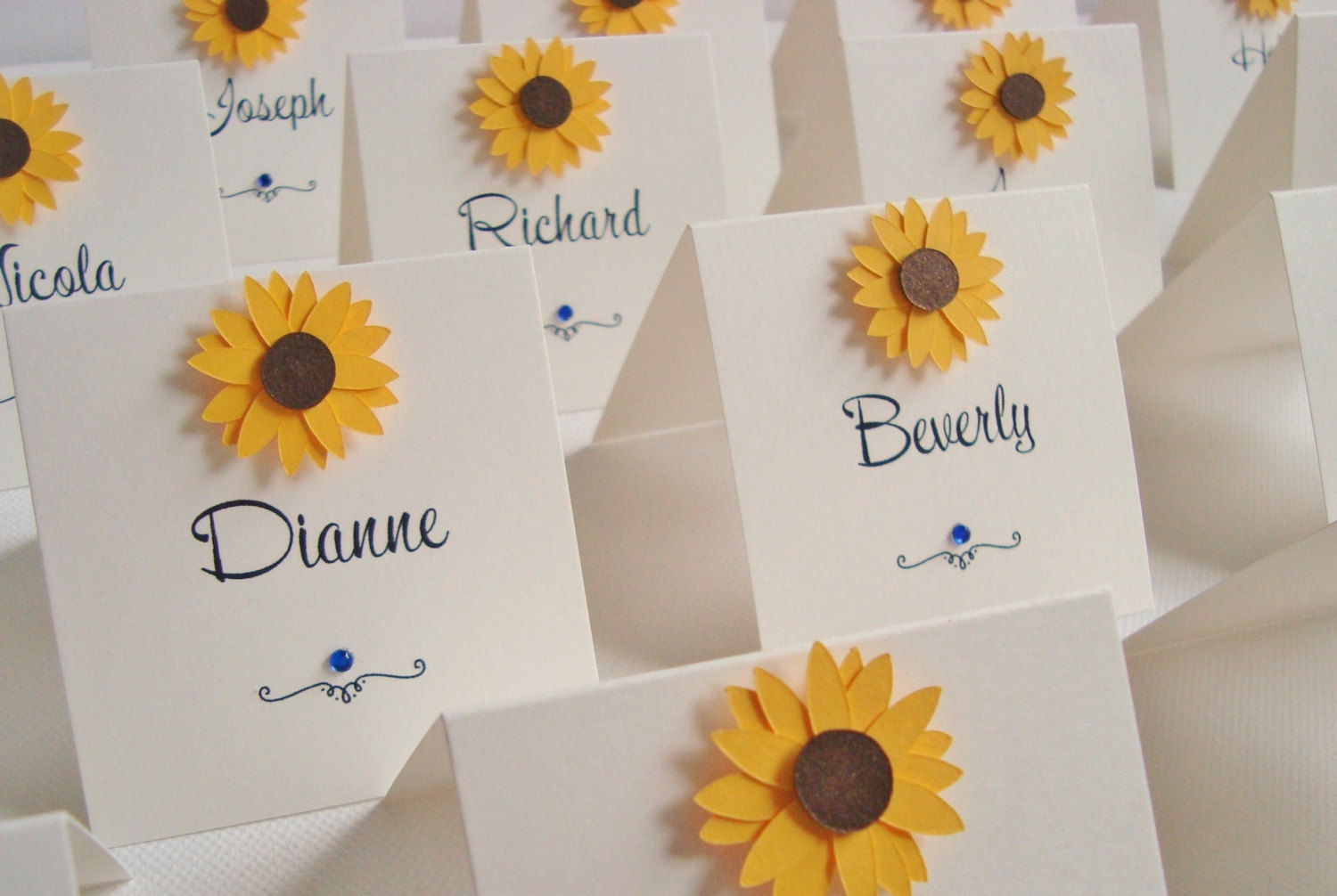 sunflower place cards by ohsopurrfect