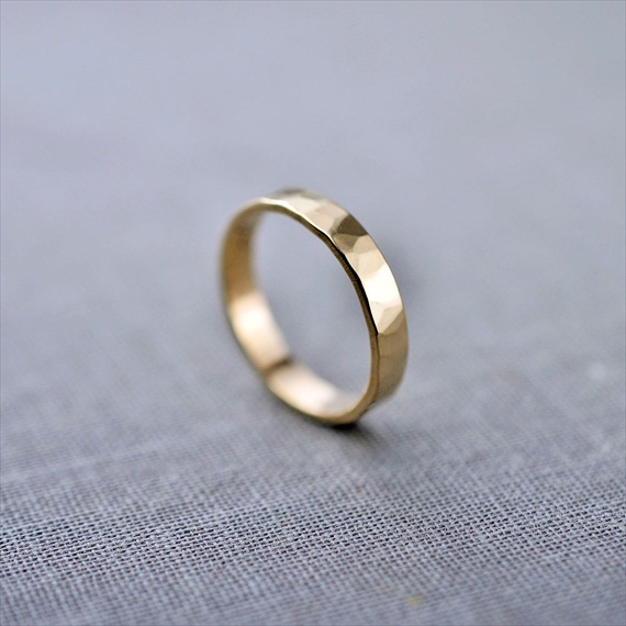 Recycled Wedding Rings: textured 3 mm gold band