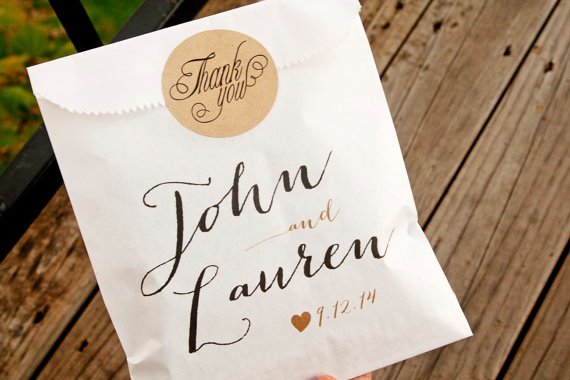Personalized Favor Bags for Weddings (by Mavora Art and Design via EmmalineBride.com)