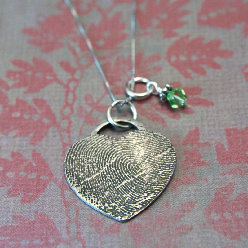 thumbprint heart necklace