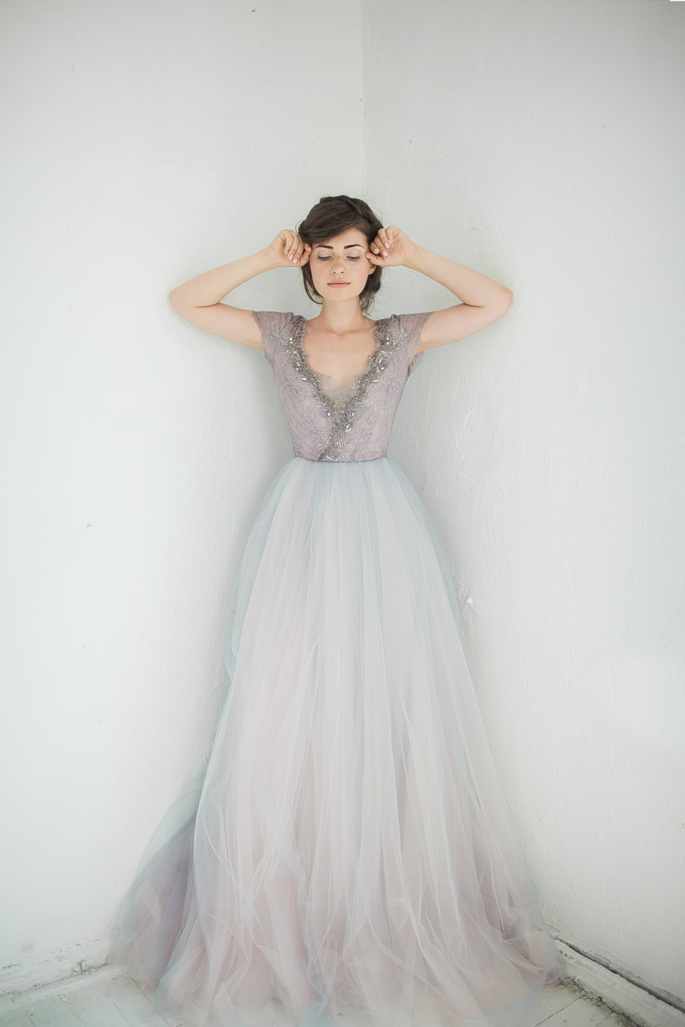 7 Non White Wedding Dresses You Will Love to Rock Down the Aisle