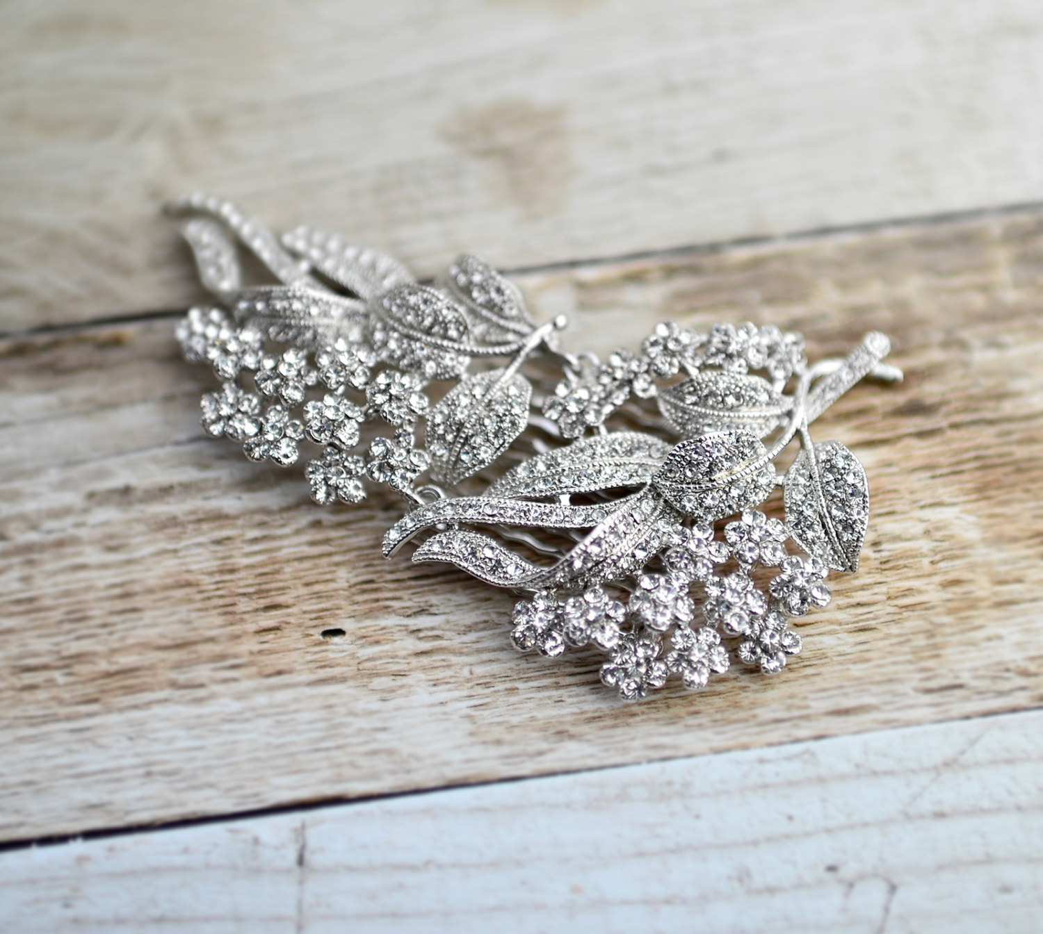 vintage style bridal hair comb | what to wear instead of a veil