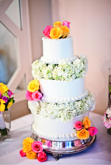 wedding cake with bright roses