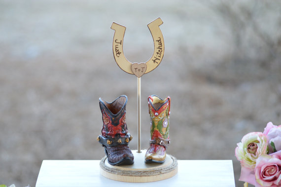 western boots wedding cake topper - How to Plan a Western Themed Wedding