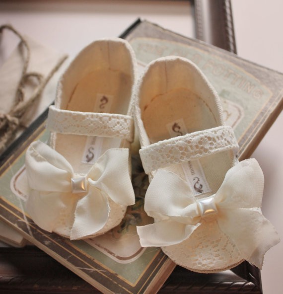 white lace flower girl shoes | handmade flower girl shoes via http://emmalinebride.com/spring/handmade-flower-girl-shoes/